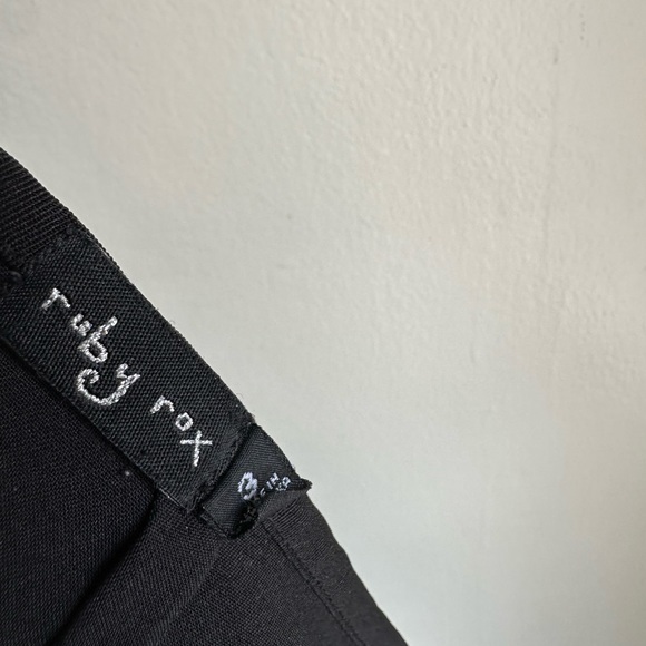 Ruby Rox skirt - Picture 2 of 2